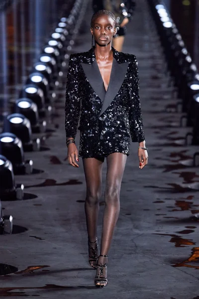 Look 54